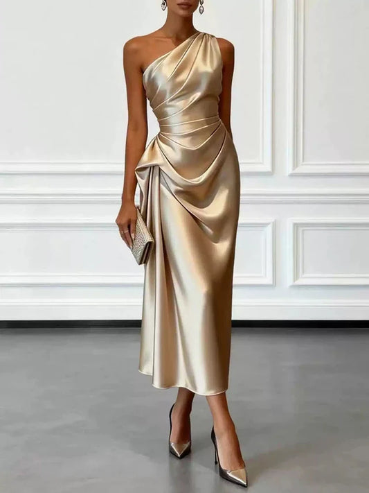 Abito Lungo Elegante Asimmetrico - Moda Donna - The Boujee Runway
