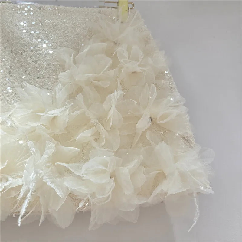 DEAT Women's Skirts Solid Color A-line 3d Flowers Sequins High Waist Slim Elegant Short Skirt Autumn 2026 New Fashion 29A3045